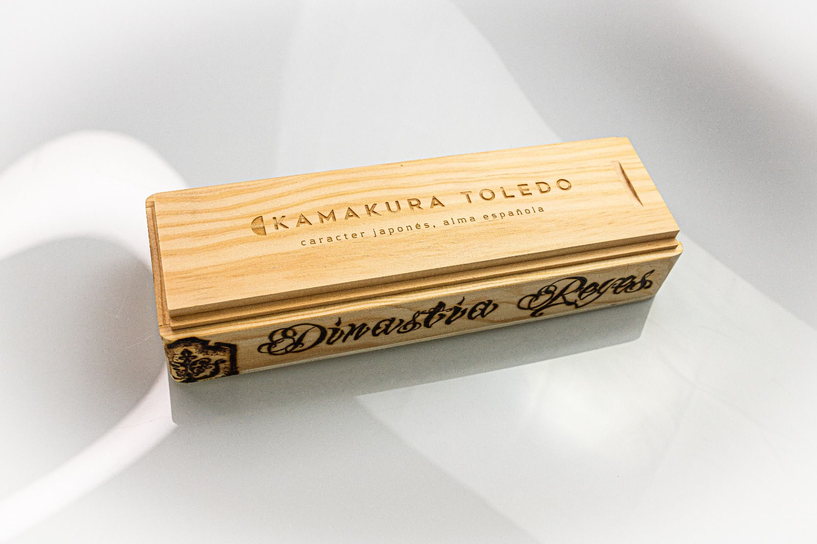 Kamakura Toledo — Tijeras de peluquería profesionales Sampil